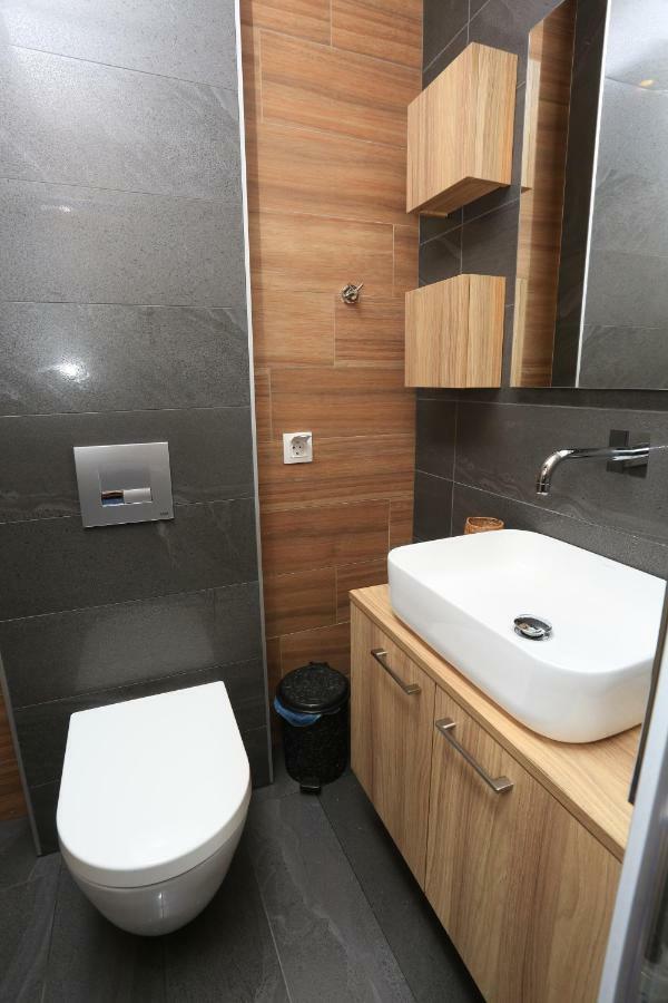 Appartamento Kyana Downtown *